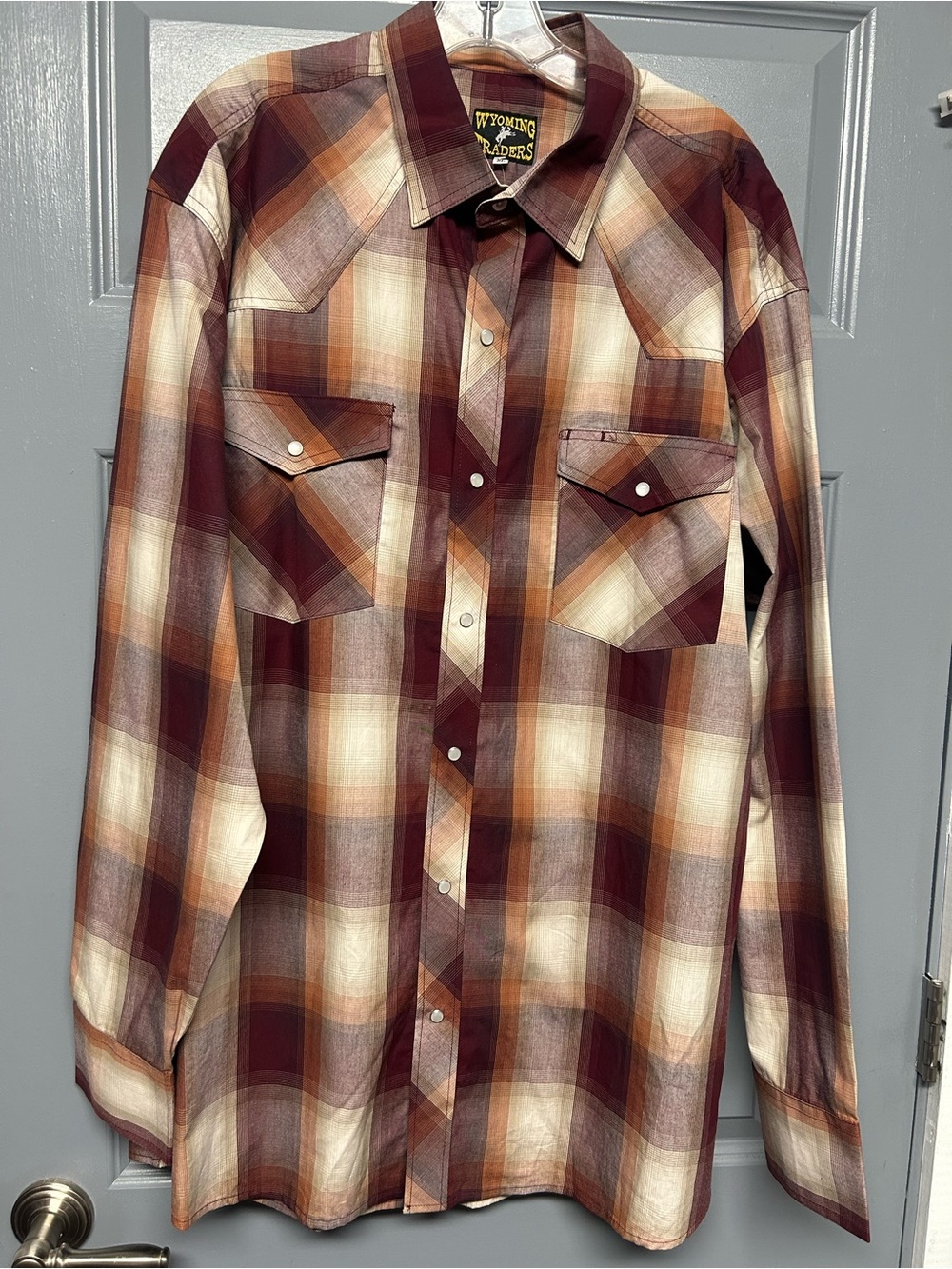 WYOMING TRADERS PLAID PEARL SNAP WESTERN STYLE MENS SHIRT. NEW SIZE XL vintage?